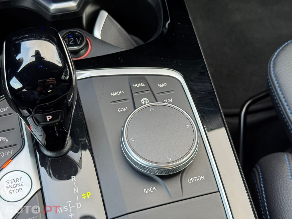 BMW 218 d Pack Desportivo M