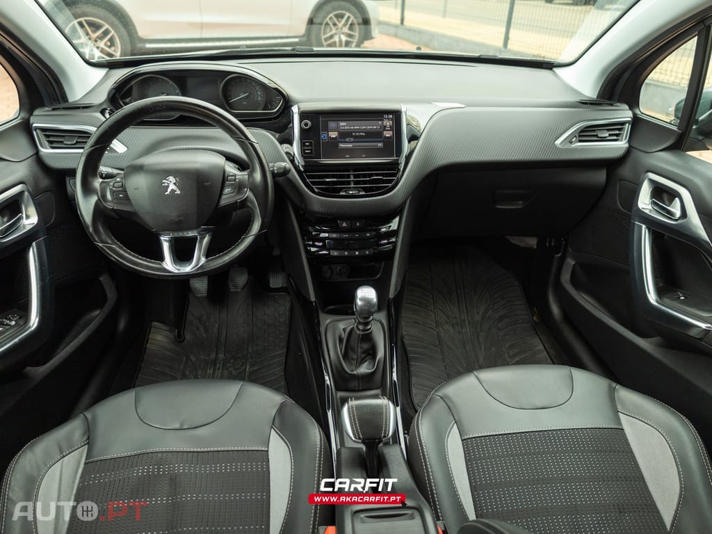 Peugeot 2008 1.6 e-HDi Allure