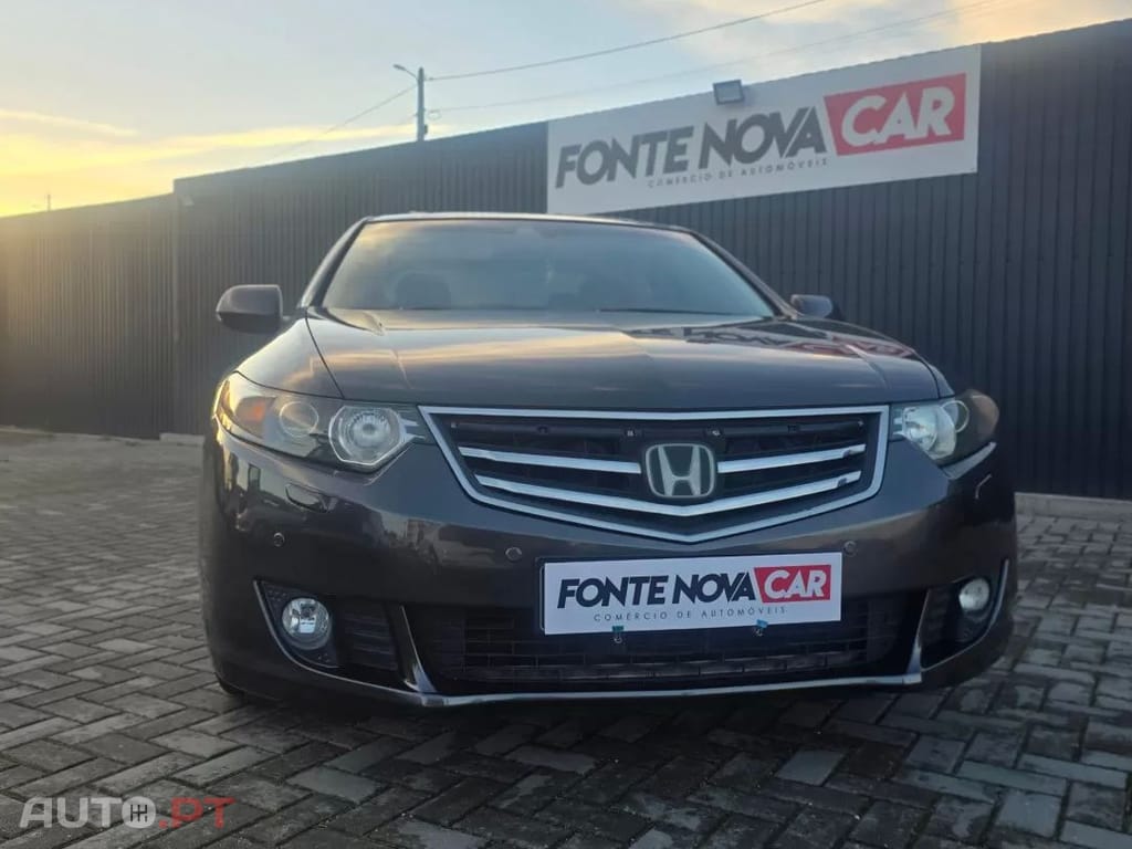 Honda Accord 2.2 i-DTEC Executive Advance E.Limitada