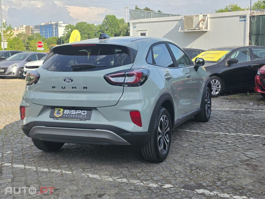 Ford Puma 1.0 EcoBoost MHEV Titanium