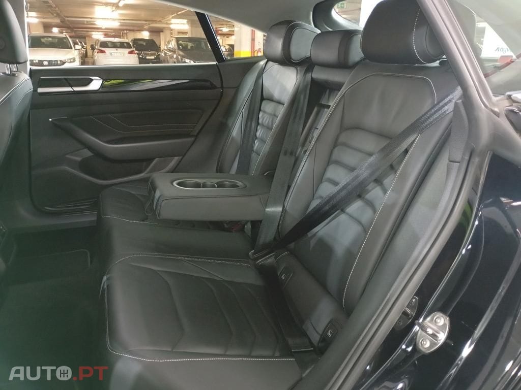 Volkswagen Arteon 2.0 TDI Elegance DSG