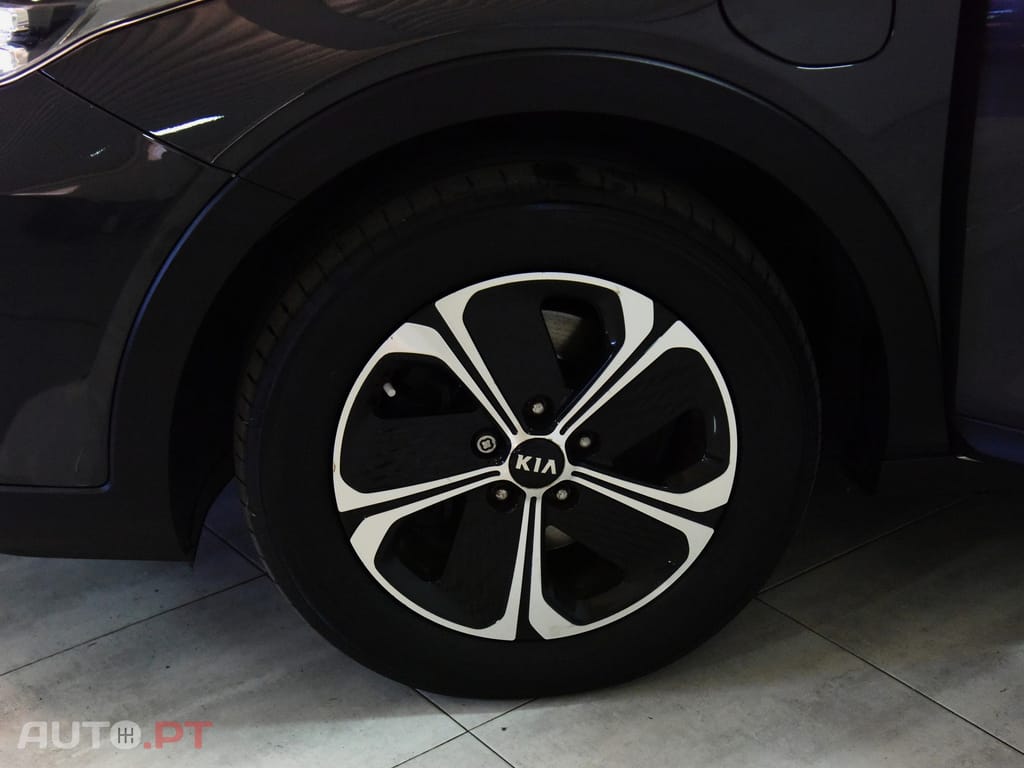 Kia Xceed 1.6 GDi PHEV Tech