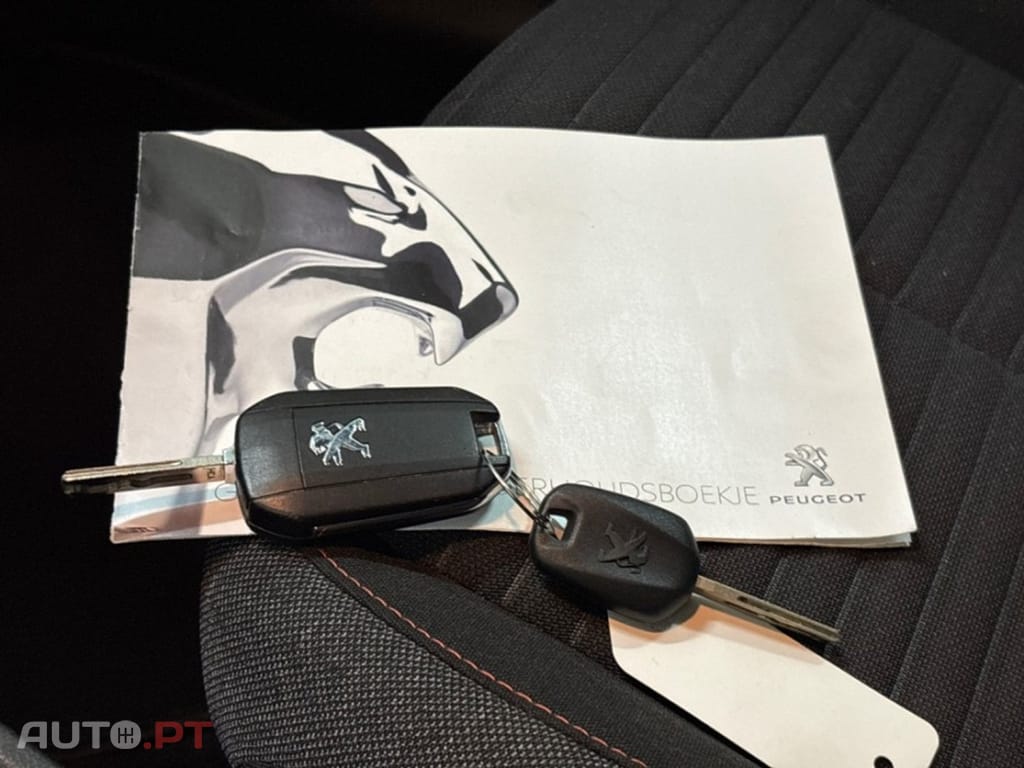 Peugeot 208 1.2 PureTech Active Pack