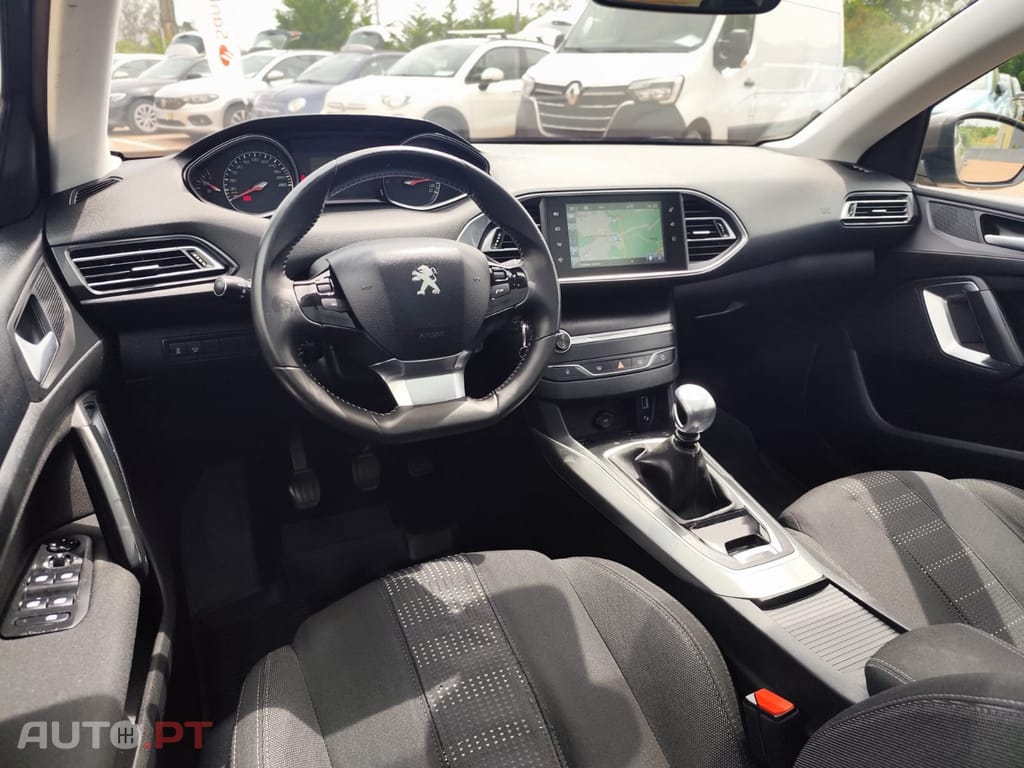 Peugeot 308 SW 1.6 BlueHDi Allure