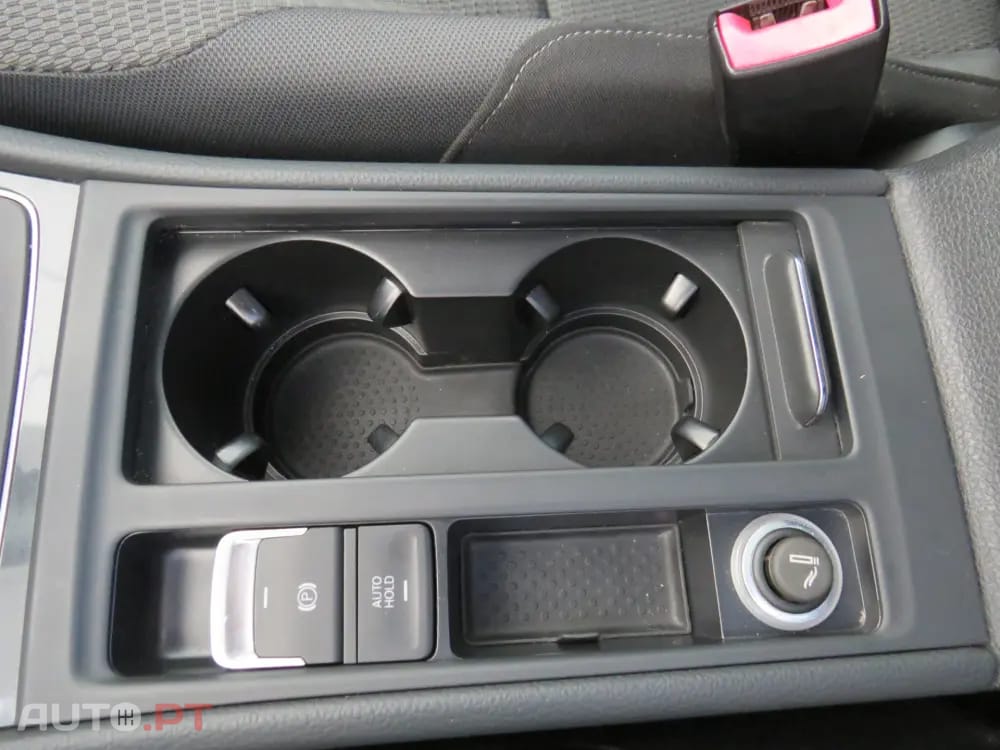 Volkswagen Golf 1.6 TDI Confortline