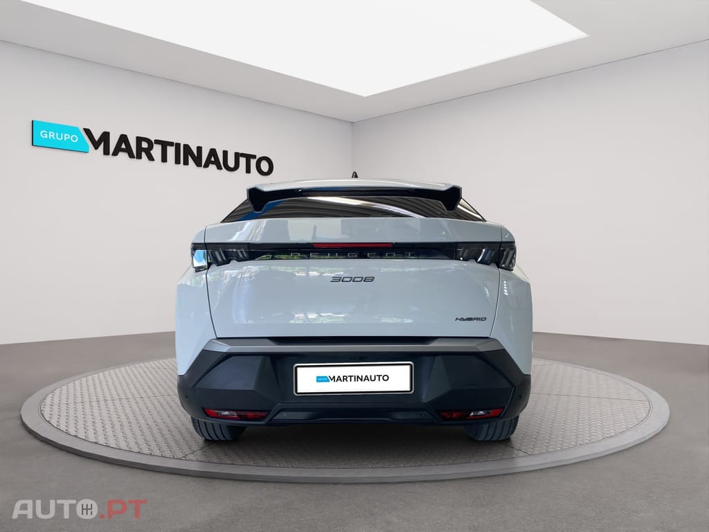 Peugeot 3008 1.2 Hybrid Allure e-DCS6