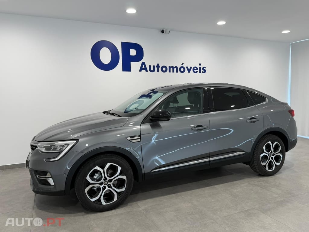 Renault Arkana 1.6 E-Tech Intens