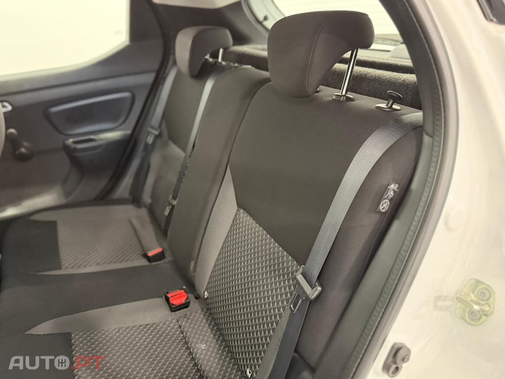 Nissan Micra 1.0 IG-T Acenta