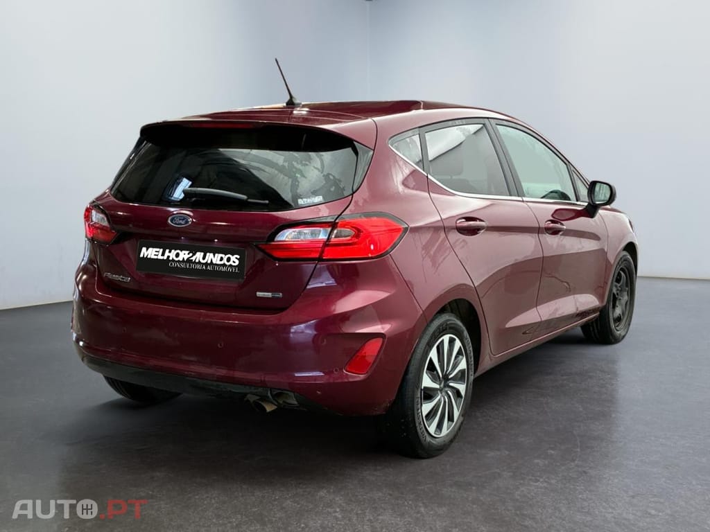 Ford Fiesta 1.0 Ecoboost mHEV Titanium Business