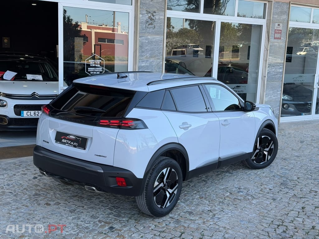 Peugeot 2008 1.2 Hybrid Allure e-DCS6