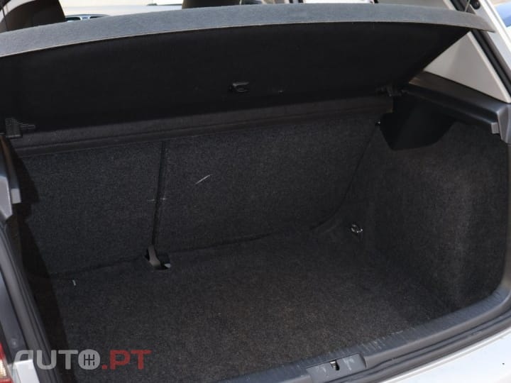 Volkswagen Golf 2.0 TDi Confortline