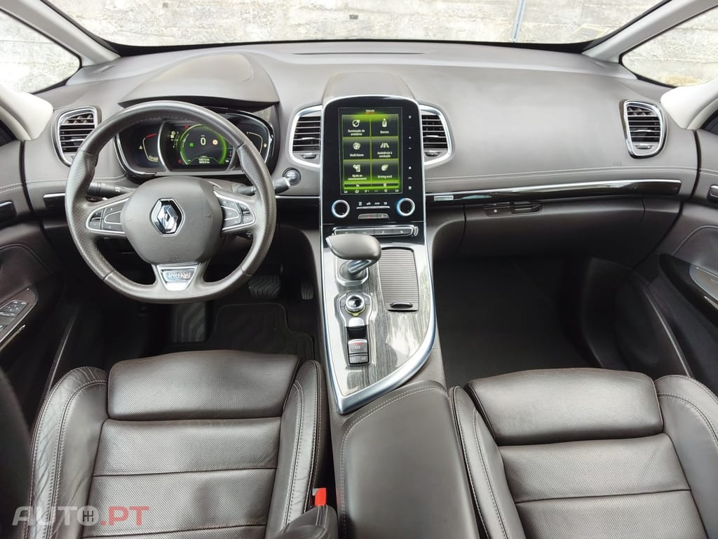 Renault Espace 1.6 dCi Initiale Paris EDC