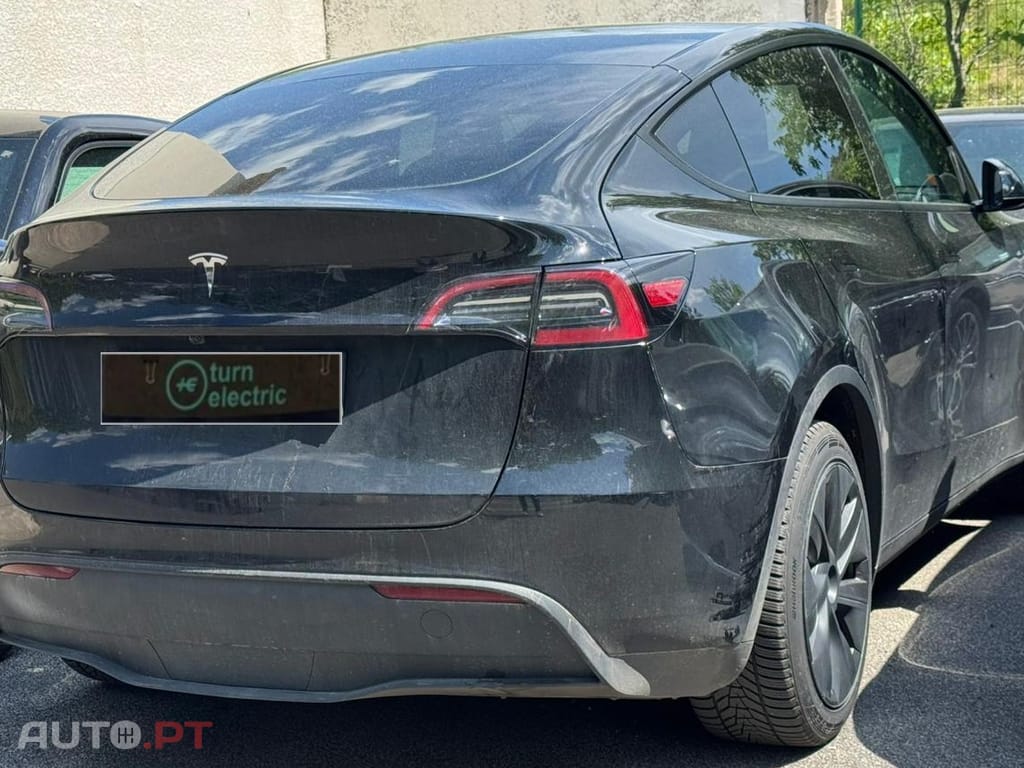 Tesla Model Y Tração Traseira