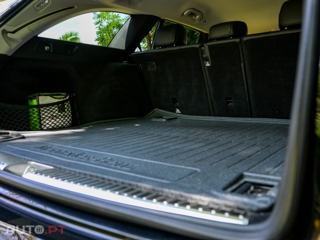 Mercedes-Benz E 220 d Avantgarde
