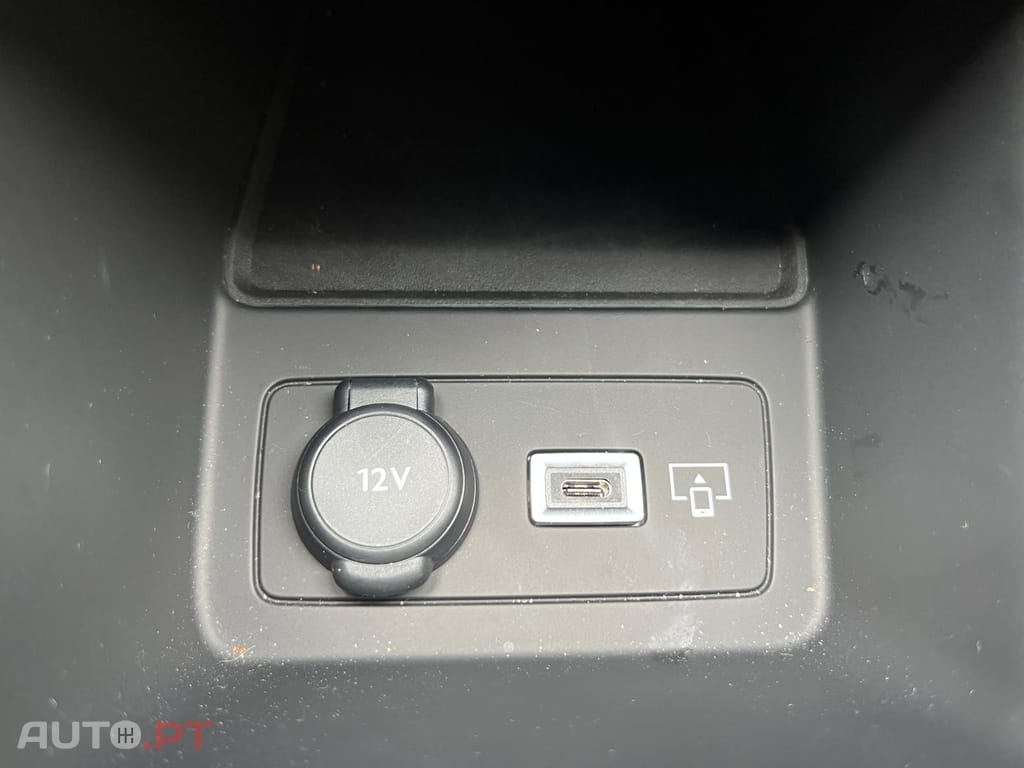 Peugeot 408 PHEV 180 e-EAT8 GT I.V.A DEDUTIVEL 