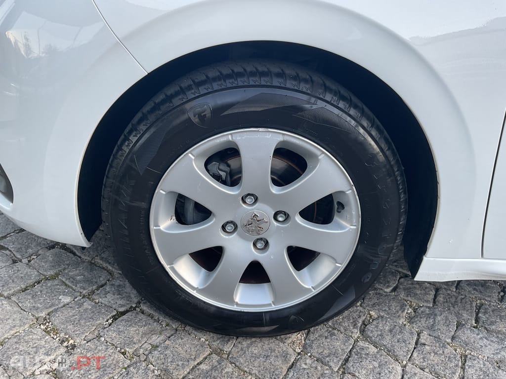 Peugeot 208 1.6 BlueHDi Active