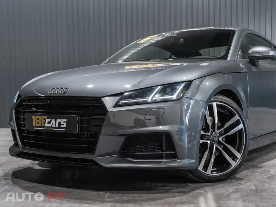Audi TT 2.0 TFSI quattro S tronic
