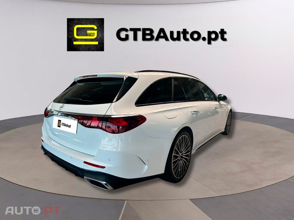 Mercedes-Benz E 220 I.V.A DEDUTÍVEL d T AMG