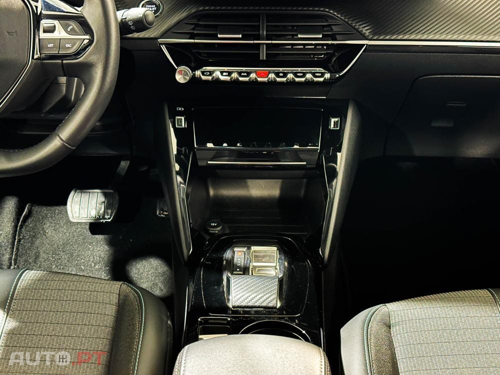 Peugeot E-208 50 kWh Allure Pack