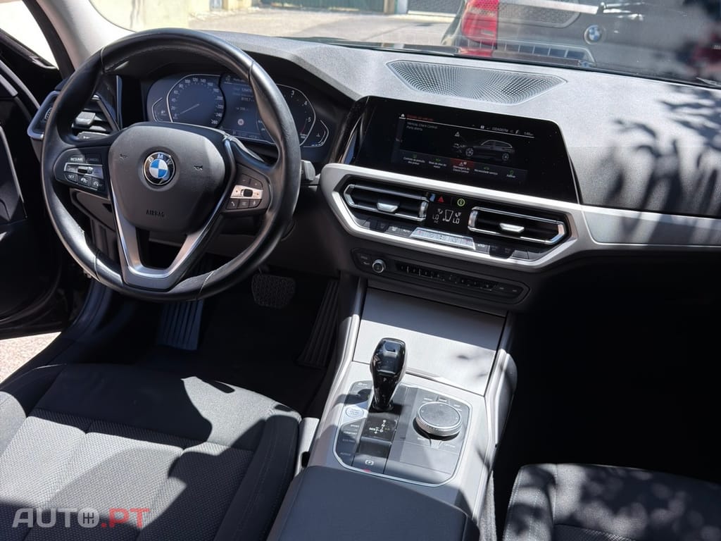 BMW 320 Touring Auto mild hybrid
