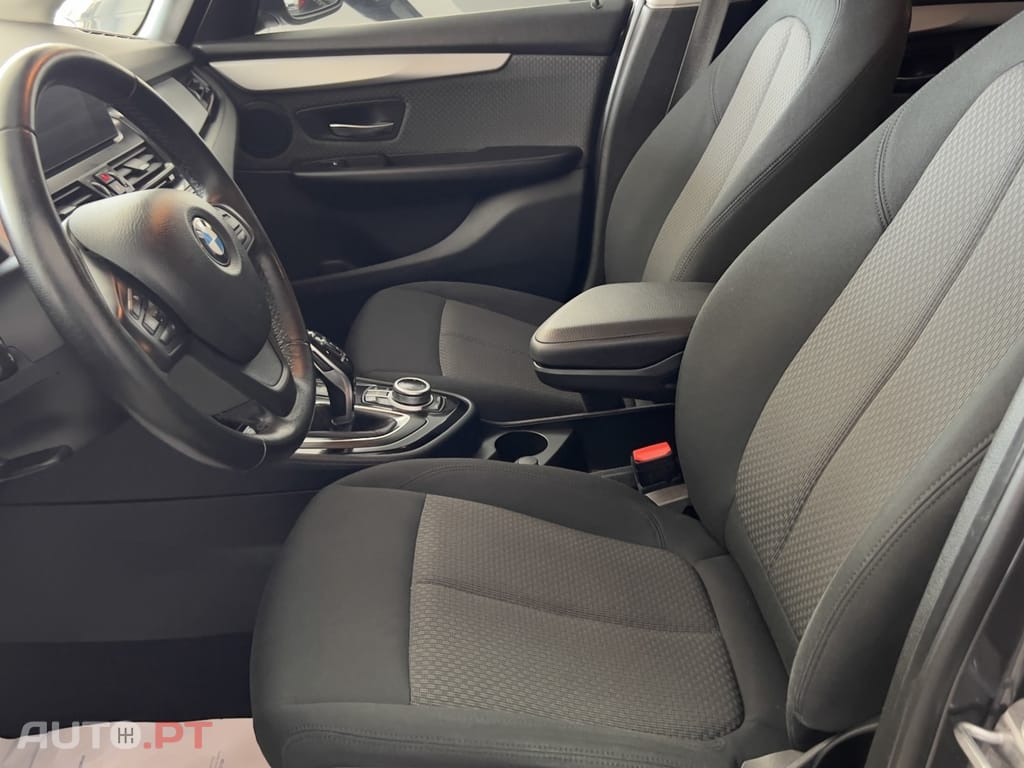 BMW 216 d Aut. Luxury Line