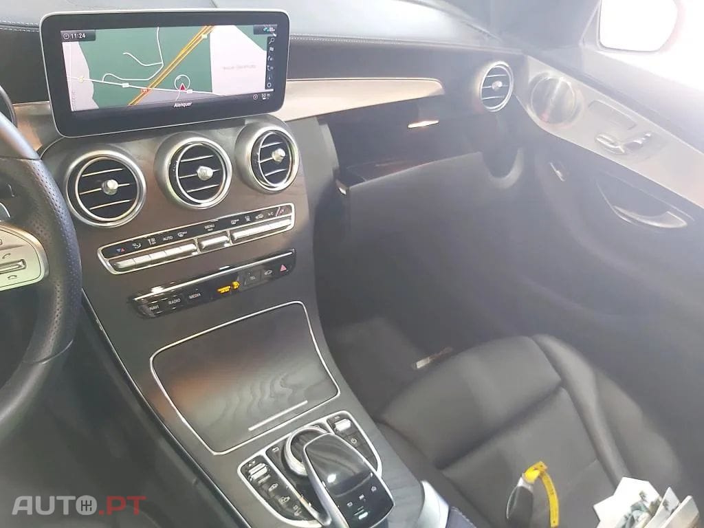 Mercedes-Benz C 300 de AMG Line