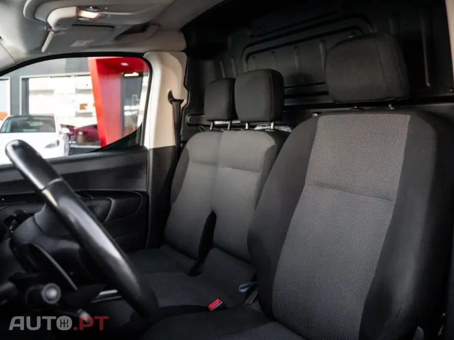 Citroen Berlingo 1.5 BlueHDi M Shine EAT8