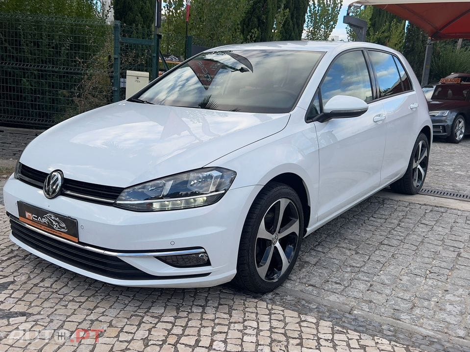 Volkswagen Golf 1.6 TDI Confortline