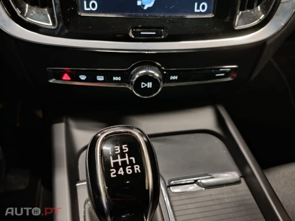 Volvo V60  2.0D D3 Inscription