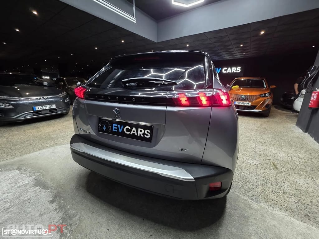 Peugeot E-2008 GT Pack