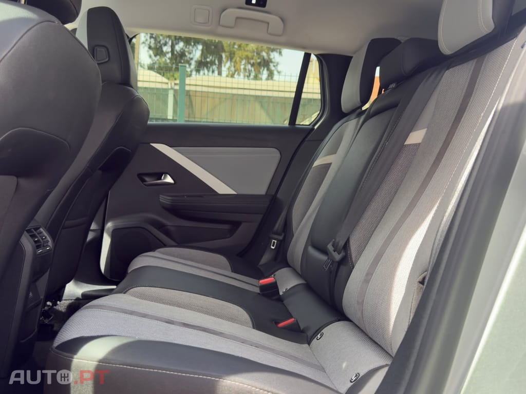 Opel Astra Sports Tourer 1.5 D Edition AT8