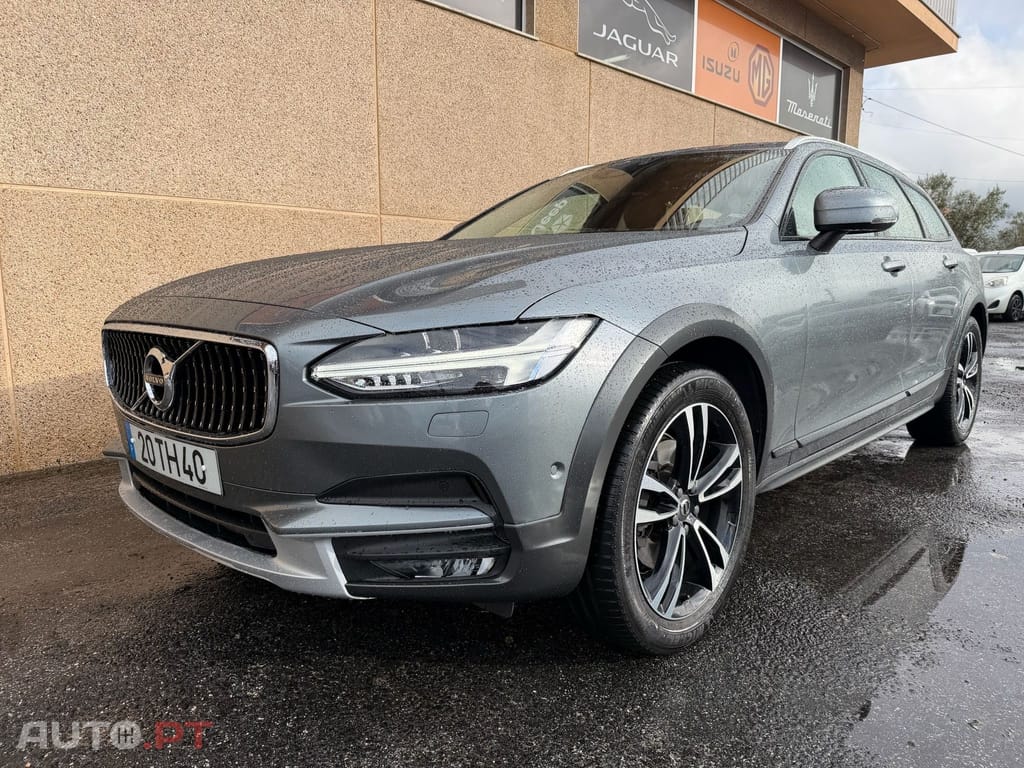 Volvo V90 Cross Country 2.0 D4 Pro AWD Geartronic
