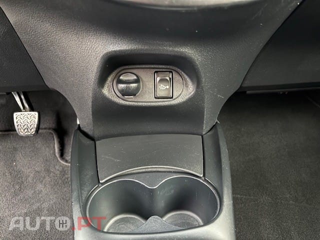 Toyota Yaris 1.0 VVT-i Comfort