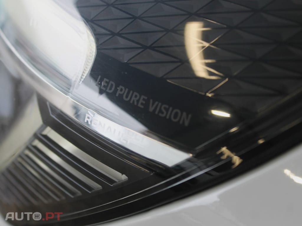Renault Clio 1.0 TCe Limited Bi-Fuel