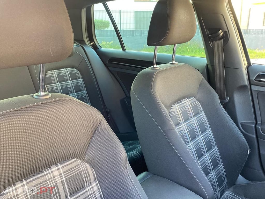 Volkswagen Golf 2.0 TDi GTD