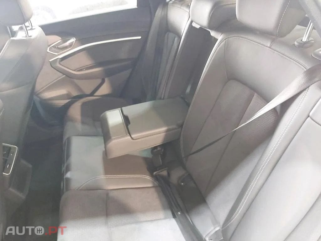Audi Q8 50 quattro S line
