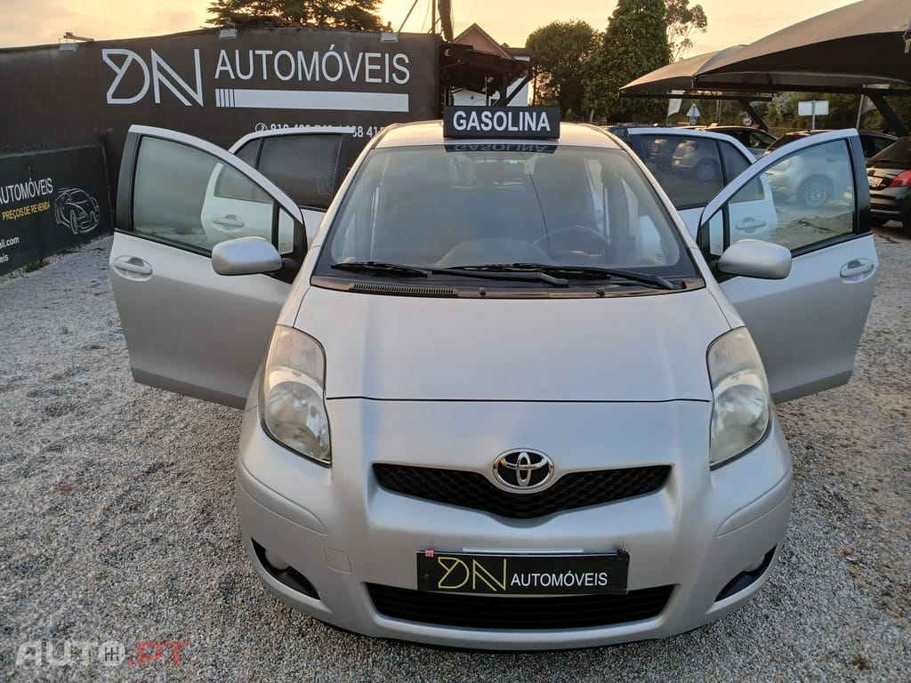 Toyota Yaris 1.0 VVT-I