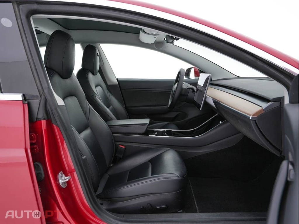 Tesla Model 3 Performance AWD