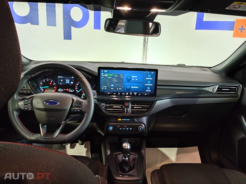 Ford Focus 1.0 EcoBoost MHEV ST-Line