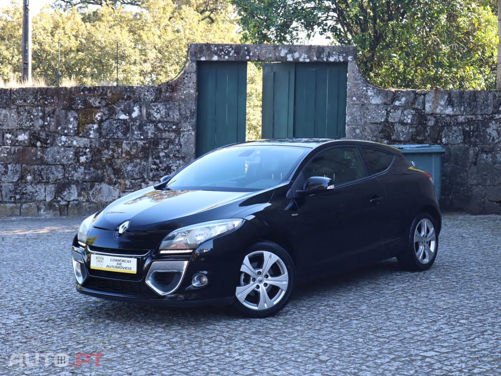 Renault Mégane Coupe 1.6 dCi Bose Edition