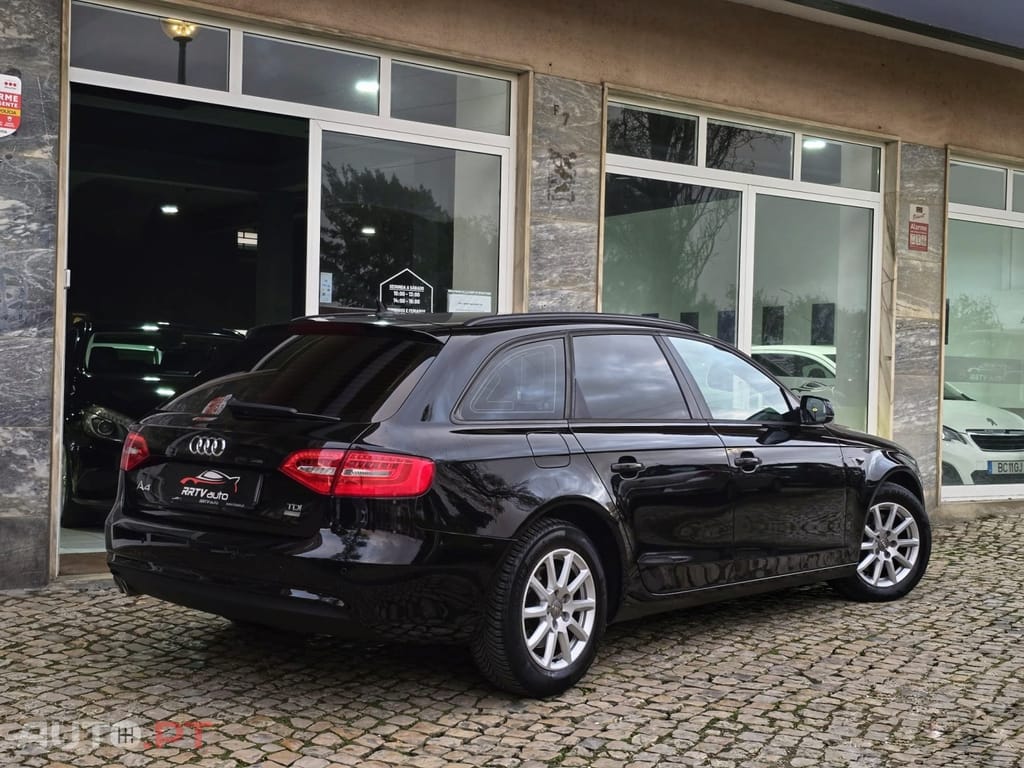 Audi A4 Avant 2.0 TDI ultra DPF Attraction