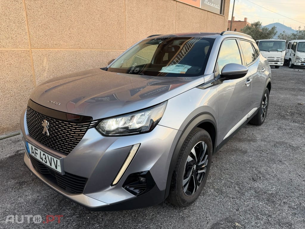 Peugeot 2008 1.2 PureTech Allure Pack