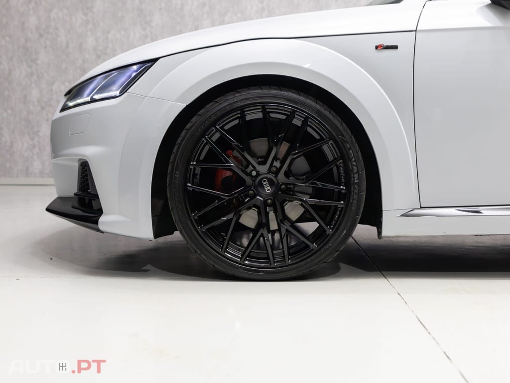 Audi TT 2.0 TFSI S-line S tronic