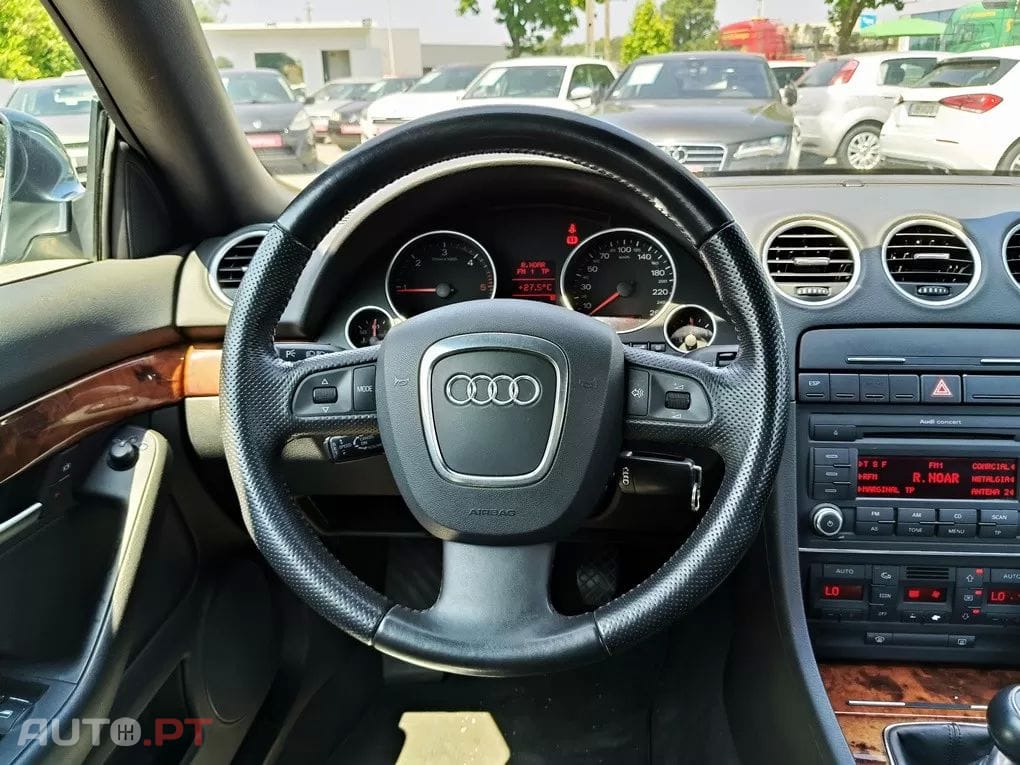 Audi A4 Cabrio 2.0 TDi S-line