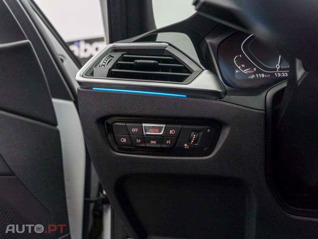 BMW 320 e Line Sport Auto