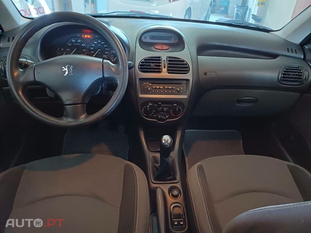 Peugeot 206 1.1 Look