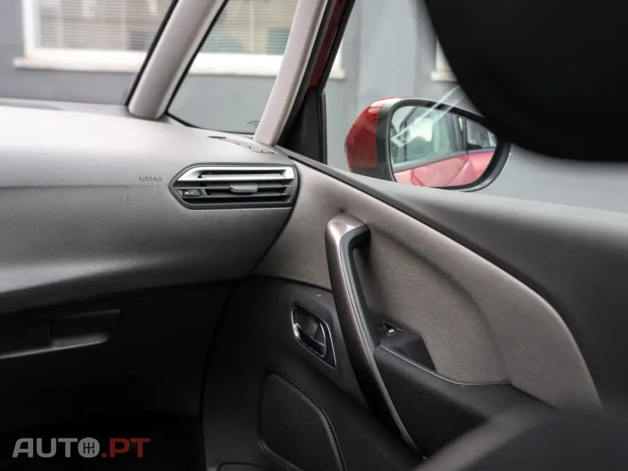 Citroen Grand C4 SpaceTourer 1.5 BlueHDi Shine EAT8