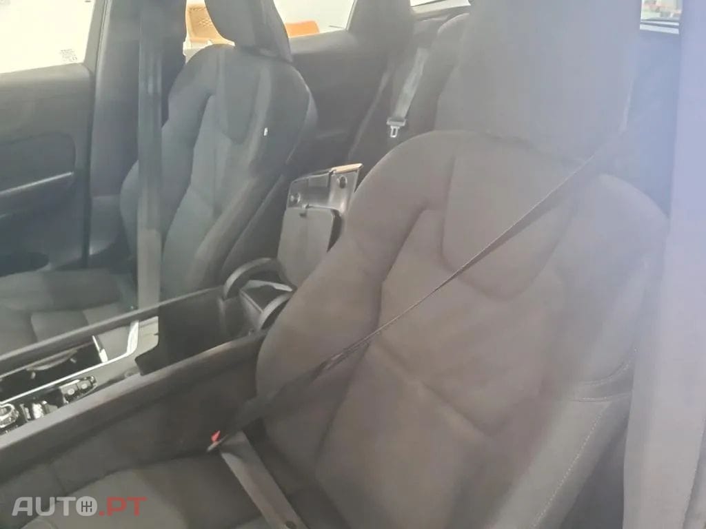 Volvo XC60 2.0 T6 PHEV Inscription Expression AWD