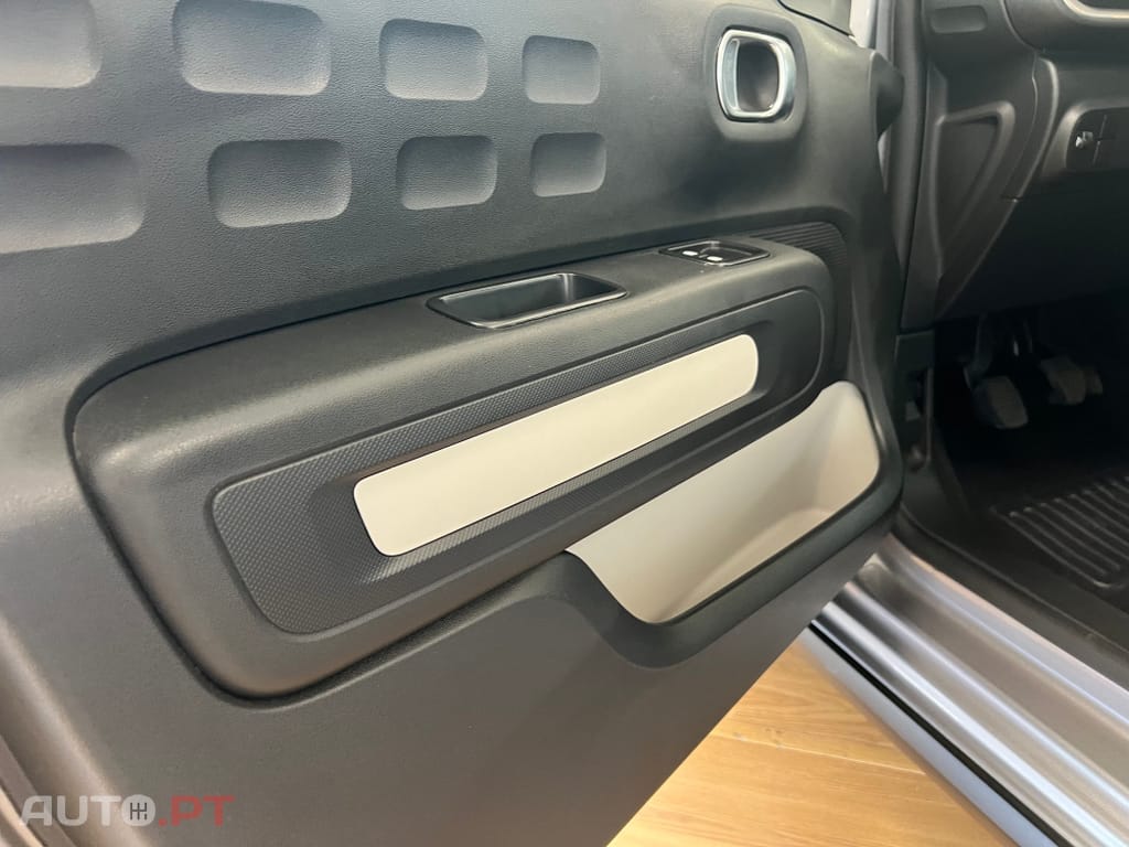 Jeep Avenger 1.2 GSE T3 Altitude