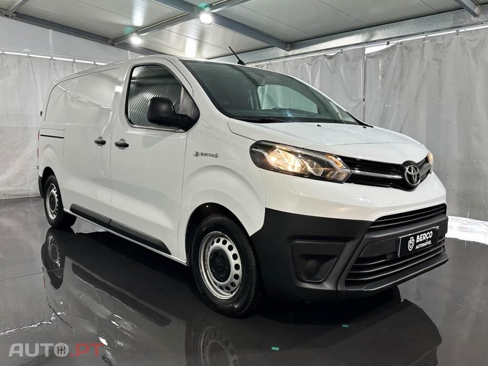 Toyota Proace Eletric 75kWh 136cv Business Line